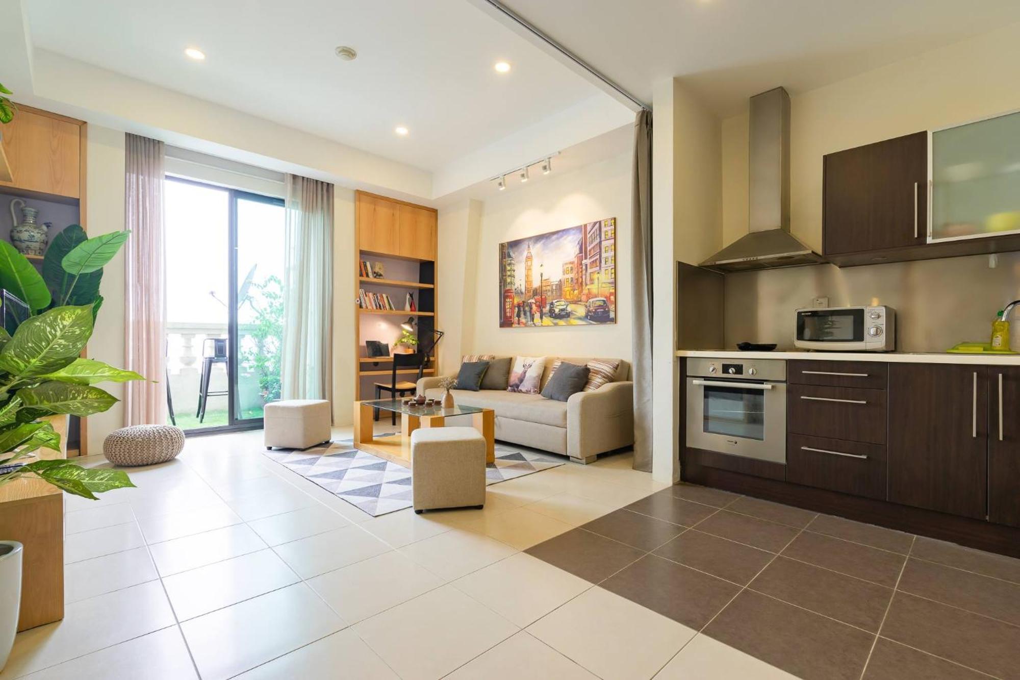 Diptyque Housing-Green Jacuzzi-Laundry-Hanoi City Tour Apartment Hanoi
