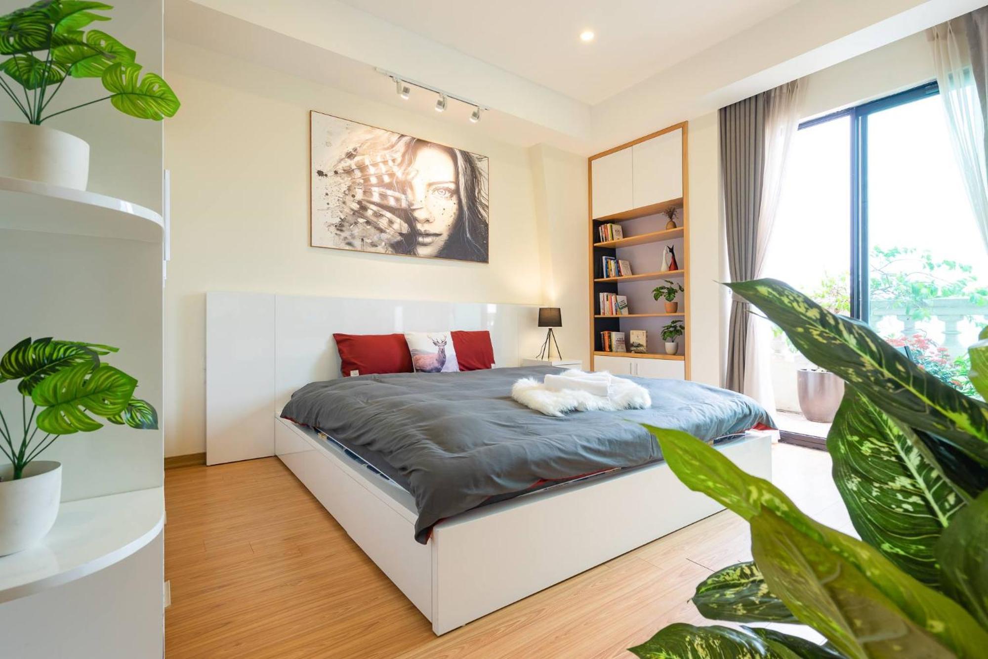 Diptyque Housing-Green Jacuzzi-Laundry-Hanoi City Tour * Hanoi