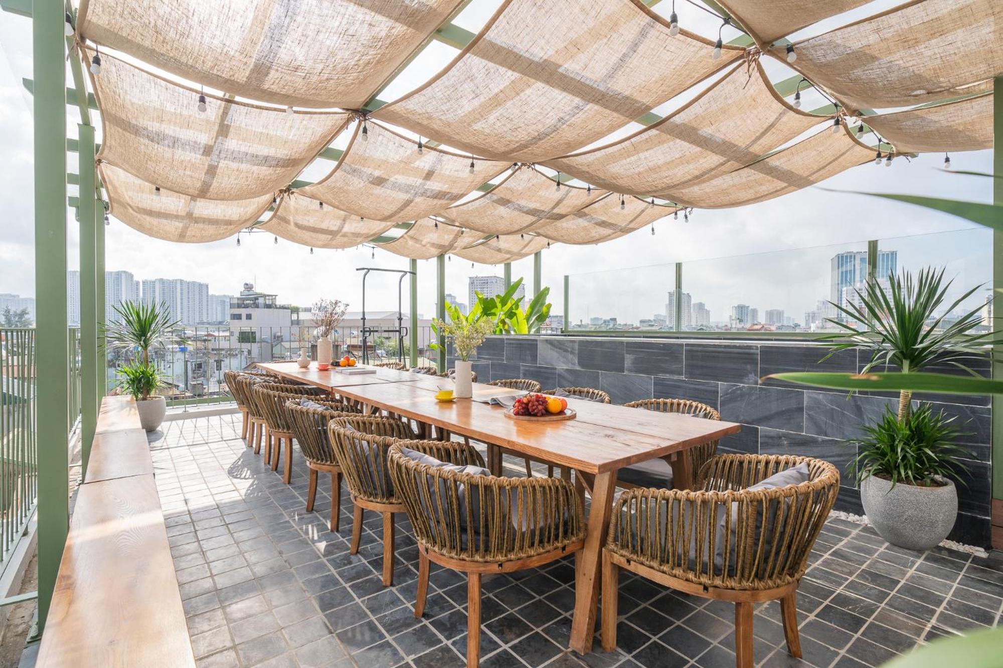 Diptyque Housing-Green Jacuzzi-Laundry-Hanoi City Tour Apartment *
