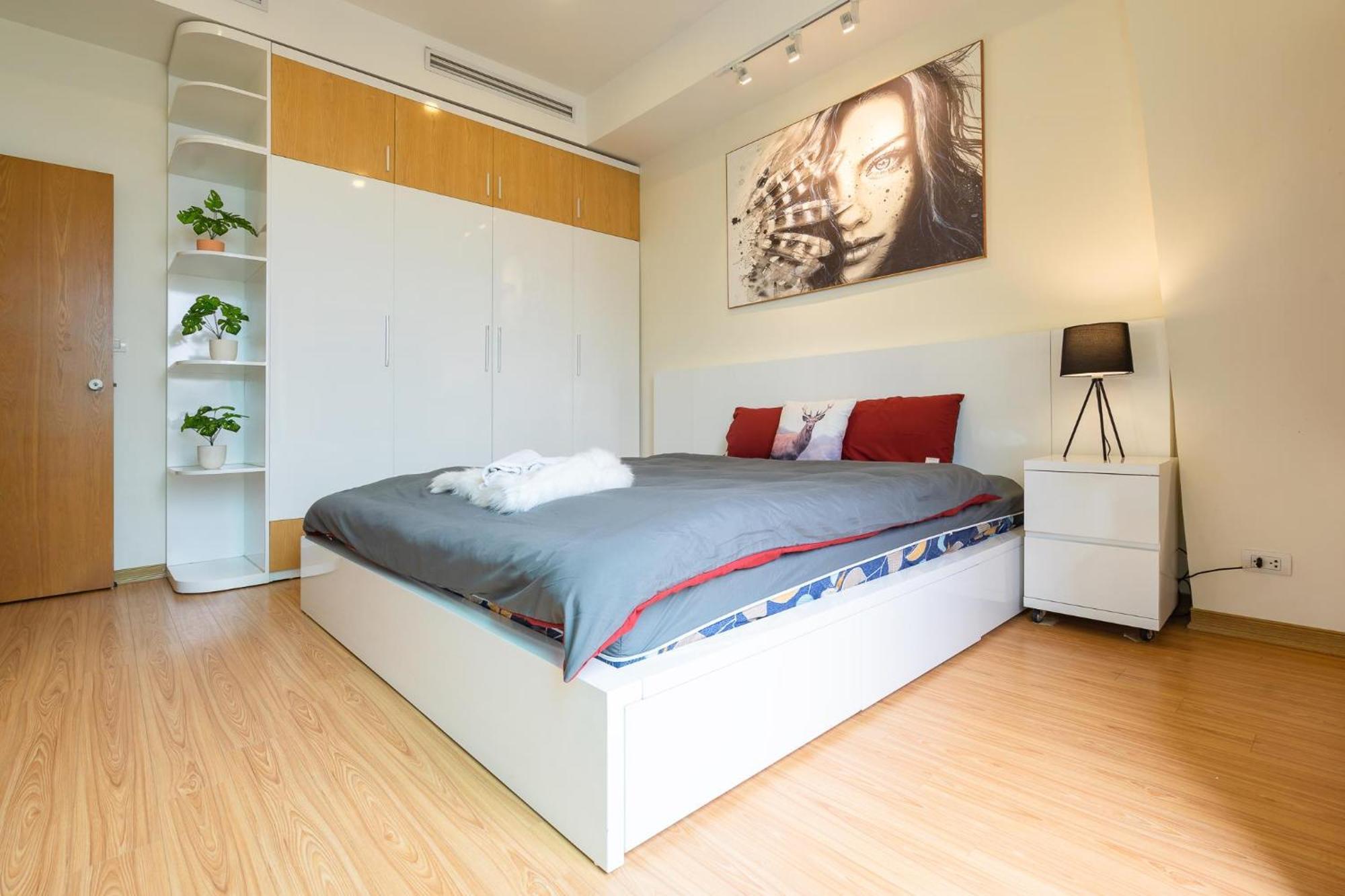 Diptyque Housing-Green Jacuzzi-Laundry-Hanoi City Tour * Hanoi