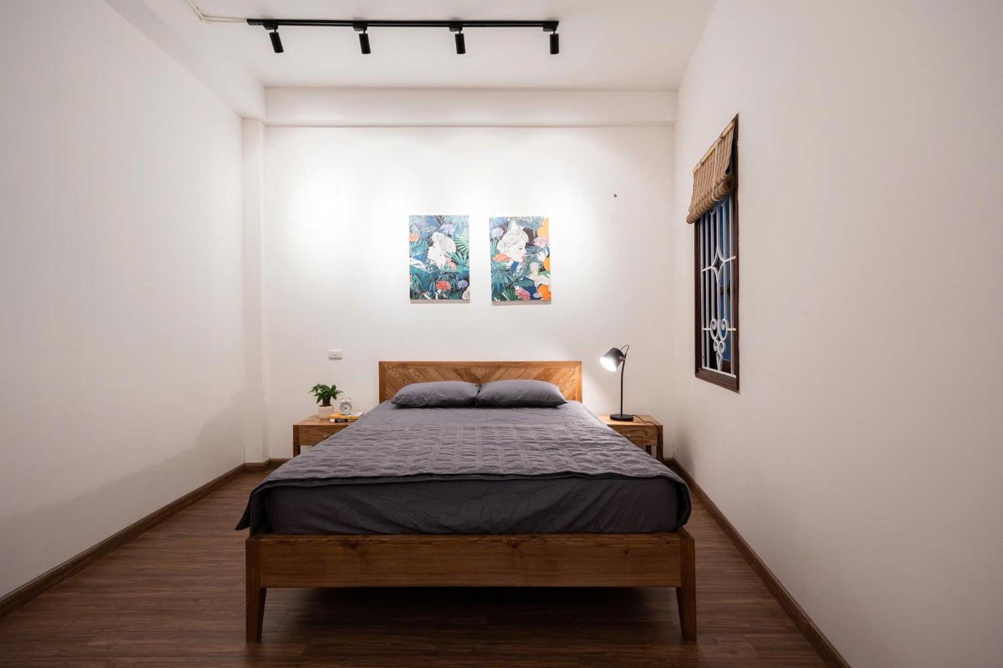 Diptyque Housing-Green Jacuzzi-Laundry-Hanoi City Tour *